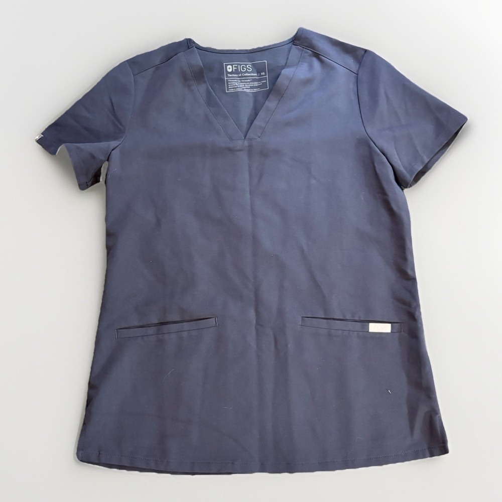 FIGS Technical Collection Scrub Top Sz XS Womens Blue Gray pockets